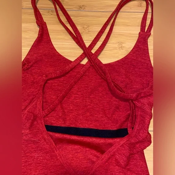 Red bombshell sportswear unitard - Picture 5 of 6